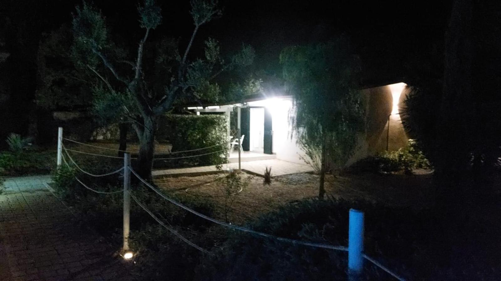 L'Angolodelsole Torre Ovo Bagian luar foto